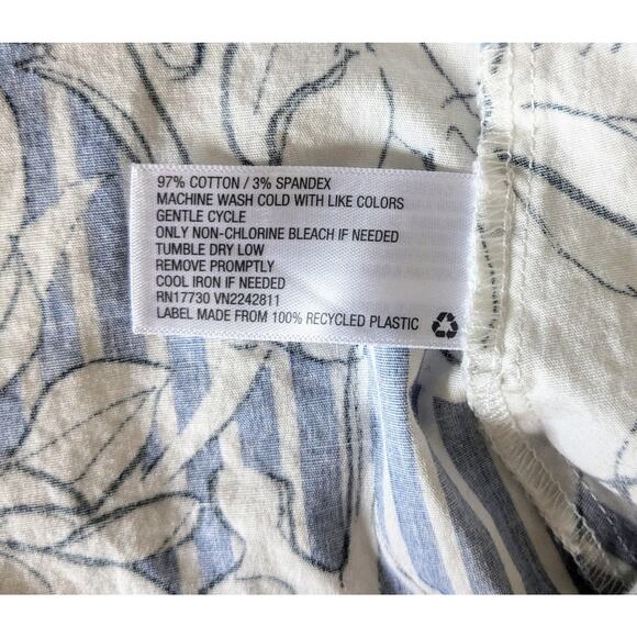 Isabel Maternity Blouse Medium Blue White Floral Striped Popover Short Sleeve - Picture 10 of 10